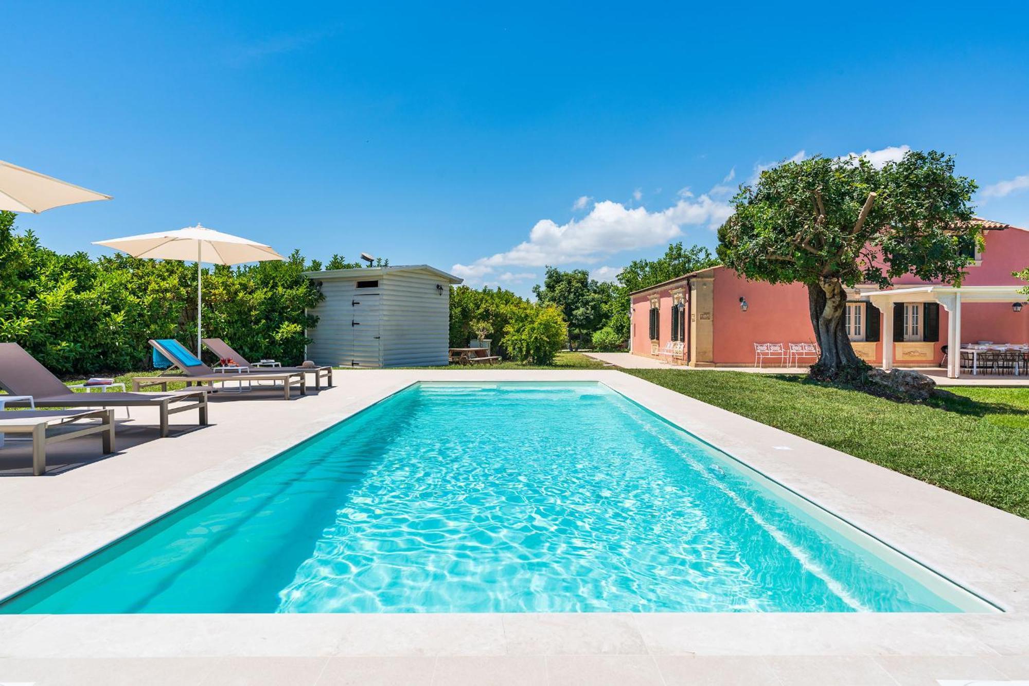 Villa Gira Sole à Fontane Bianche Extérieur photo
